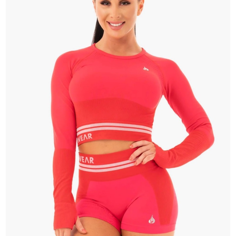 Ryderwear cropped workout top